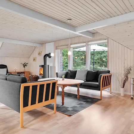 Strahatten Nyaraló Glesborg