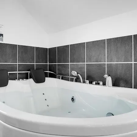 Nyaraló Strahatten Glesborg